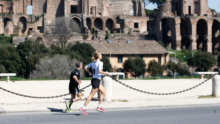 Ιταλός κυβερνήτης: «Ας έρθει κάποιος να μου πει ότι δεν μπορεί να κάνει χωρίς τζόκινγκ, να τον πάω μια βόλτα στο νοσοκομείο»